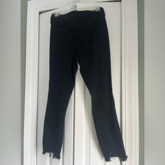 Black destroyed jeggings - Picture 2 of 3